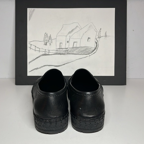 Prada Leather Espadrilles Black Round Toe Women’s Size 7.5 - Picture 4 of 16